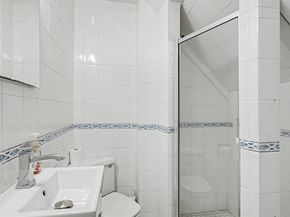 188 Waverley St 2, Belmont MA 02478