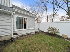 199 Lake Street 23, Weymouth MA 02189