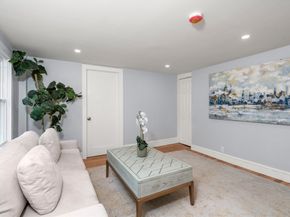 78 Pleasant St, Grafton MA 01519