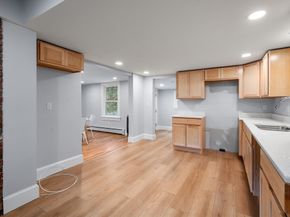 78 Pleasant St, Grafton MA 01519