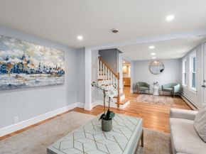 78 Pleasant St, Grafton MA 01519