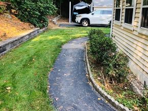 14 Elmwood Dr, Northborough MA 01532