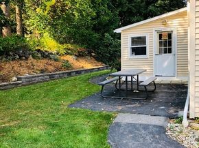 14 Elmwood Dr, Northborough MA 01532