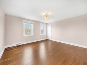 29 Alpheus Rd, Boston MA 02131