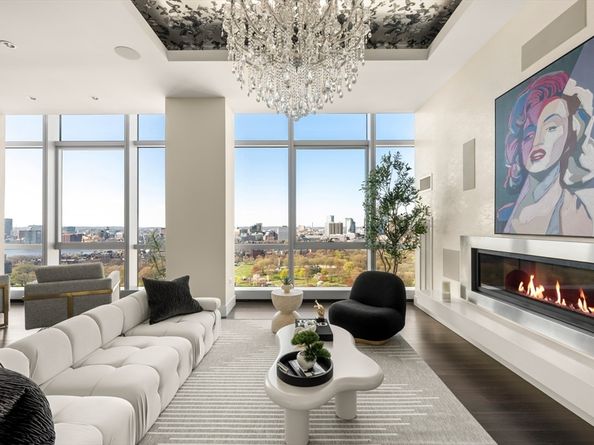 110 Stuart St PH, Boston MA 02116