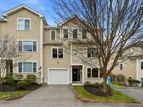 30 Webster St 3, Needham MA 02494