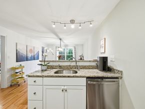 30 Webster St 3, Needham MA 02494