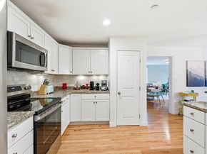 30 Webster St 3, Needham MA 02494