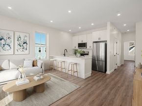 43-45 Blossom Street 6, Chelsea MA 02150