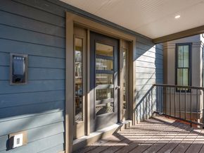 43-45 Blossom Street 6, Chelsea MA 02150