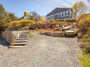 27 Gee Avenue, Gloucester MA 01930
