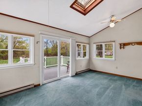 13 Hamilton Rd, Northborough MA 01532
