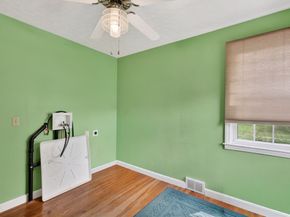 13 Hamilton Rd, Northborough MA 01532