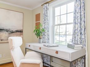 11 Bunker Ln, Newton MA 02465