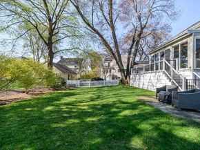 11 Bunker Ln, Newton MA 02465