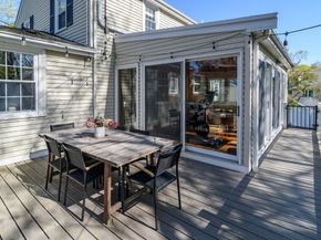 11 Bunker Ln, Newton MA 02465