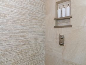 11 Bunker Ln, Newton MA 02465