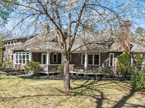 343 Holden Wood Rd, Concord MA 01742