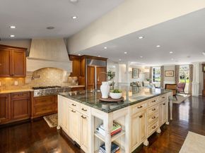 134 Candlewood Drive, Waltham MA 02451