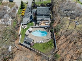 134 Candlewood Drive, Waltham MA 02451