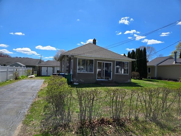 23 Newbridge Ave, Burlington MA 01803