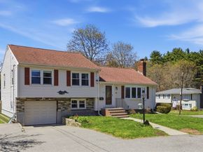 5 Manning Rd, Dedham MA 02026