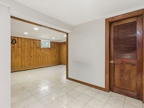 5 Manning Rd, Dedham MA 02026