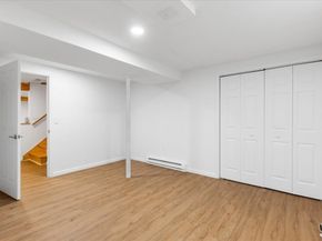 11 Revolution Dr, Leominster MA 01453