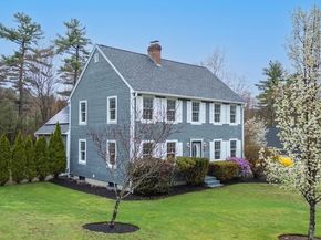 11 Revolution Dr, Leominster MA 01453