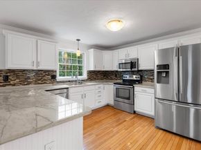 11 Revolution Dr, Leominster MA 01453