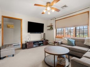 4 Dorianna Cir, Shrewsbury MA 01545