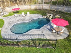 23 Old Oaken Bucket Rd, Scituate MA 02066