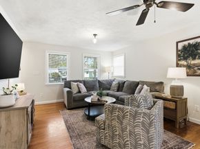 21 Bedford Drive, Grafton MA 01536
