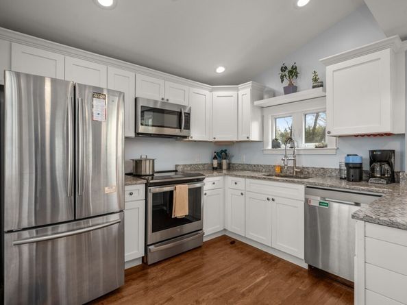 99 Park St 99, Stoneham MA 02180