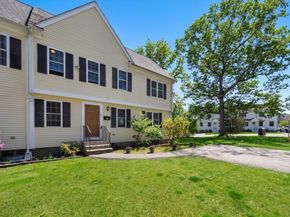 16 Rhodes Place 16, Hingham MA 02043