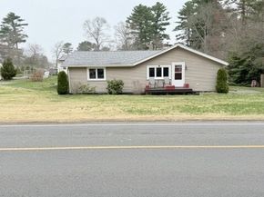 1 Crystal Lake Dr, Carver MA 02330