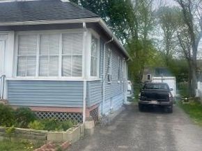 255 Neponset Valley Parkway, Boston MA 02136