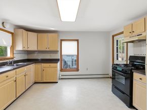 22 Franklin St, Woburn MA 01801