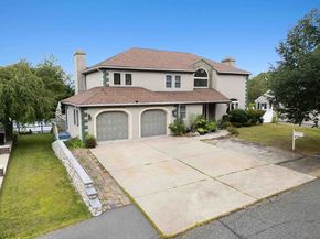 141 Gardiner Road, Quincy MA 02169