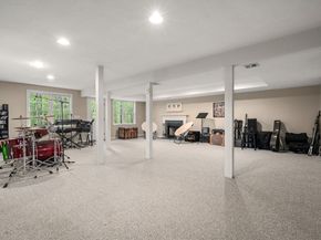 11 Pettees Pond Lane, Westwood MA 02090