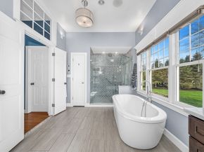 18 Ocean Ave, Newburyport MA 01950