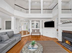 18 Ocean Ave, Newburyport MA 01950