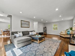 541 Flagg Hill Rd, Boxborough MA 01719