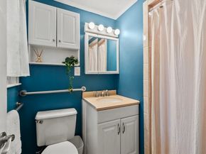 541 Flagg Hill Rd, Boxborough MA 01719
