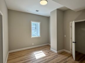 605 Millbury St, Worcester MA 01604