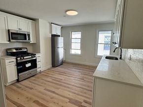 605 Millbury St, Worcester MA 01604