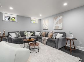 799 Commonwealth Avenue, Newton MA 02459