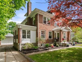799 Commonwealth Avenue, Newton MA 02459