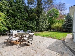 799 Commonwealth Avenue, Newton MA 02459