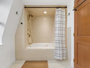 59 Telegraph St 59, Boston MA 02127